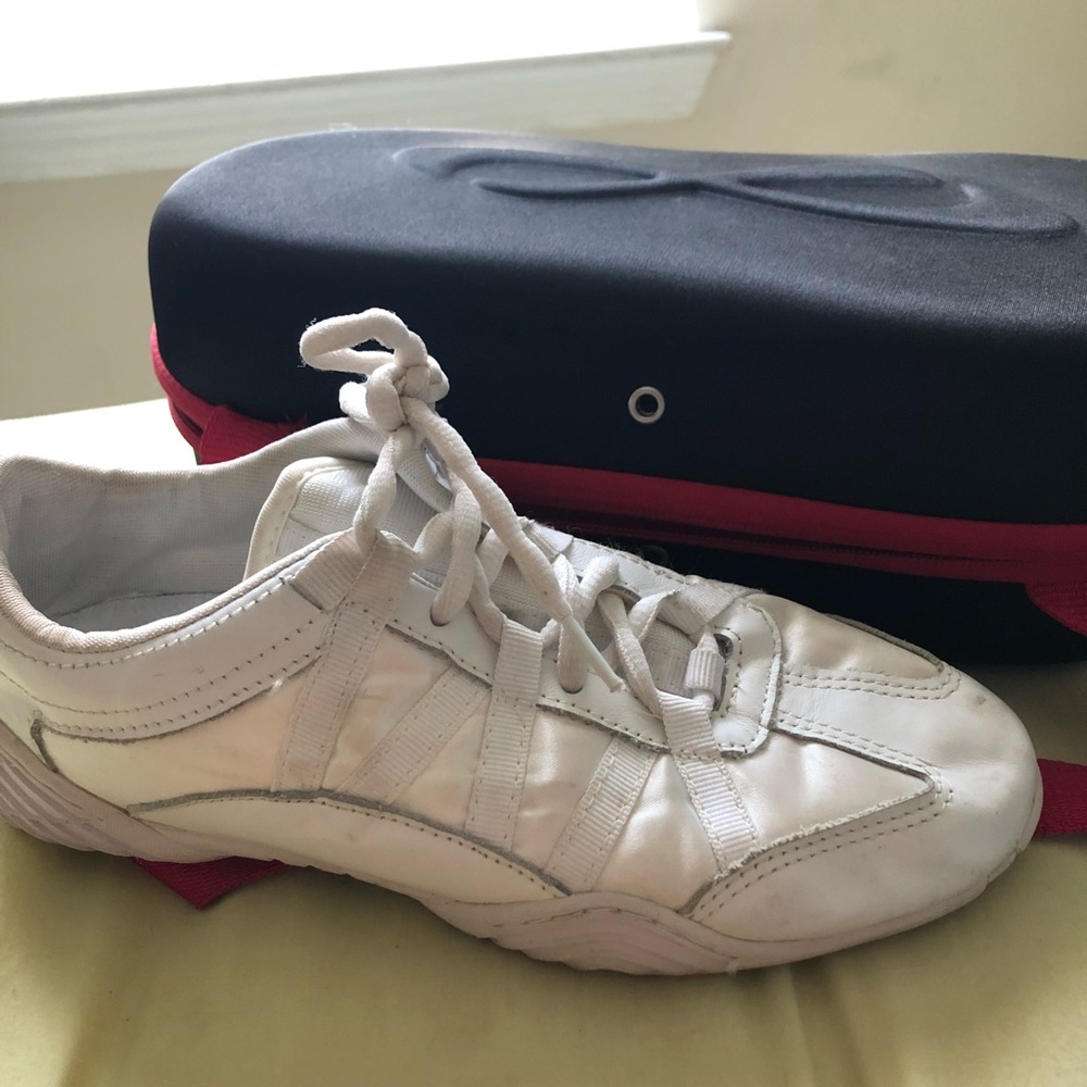 Like new NFINITY Size 8 white cheer shoes with box
